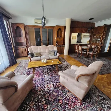 Apartamento Three-room In The Heart Of *